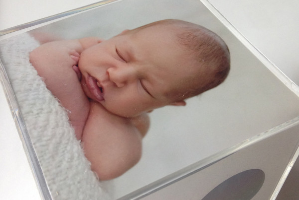 Last minute Father's Day photo cube diy