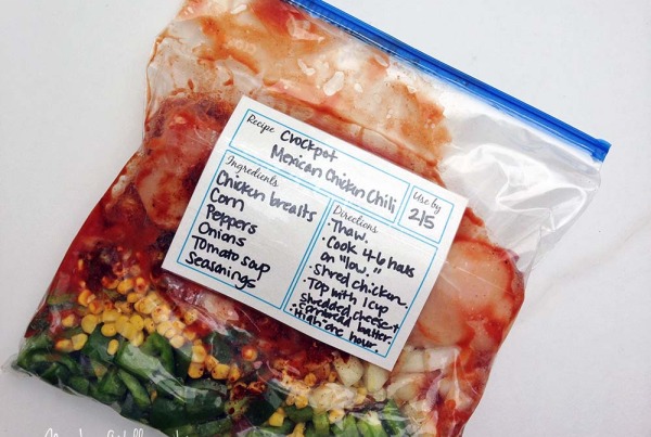 17 Crockpot Chili Recipes That You Can Freeze without Any Cooking Ahead of Time