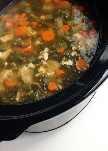 Crockpot turkey white bean and kale soup | The Family Freezer