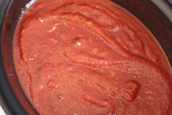 Homemade Pasta Sauce in the Slow Cooker