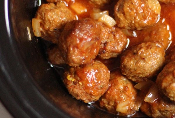Crock Pot Cocktail Meatballs