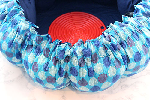 A Review of the Wonderbag Portable Non-Electric Slow Cooker