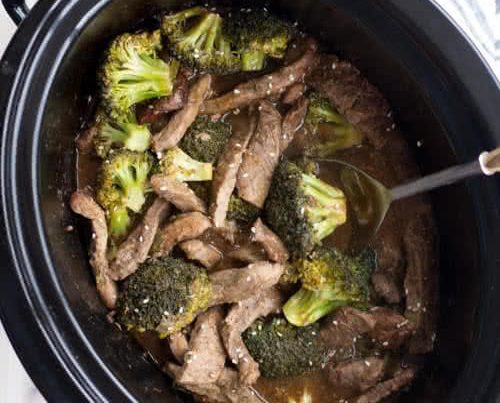 Healthy Crockpot Beef and Broccoli