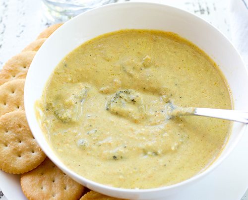 Easy and Healthy Crockpot Broccoli Cheddar Soup (Panera Copycat)