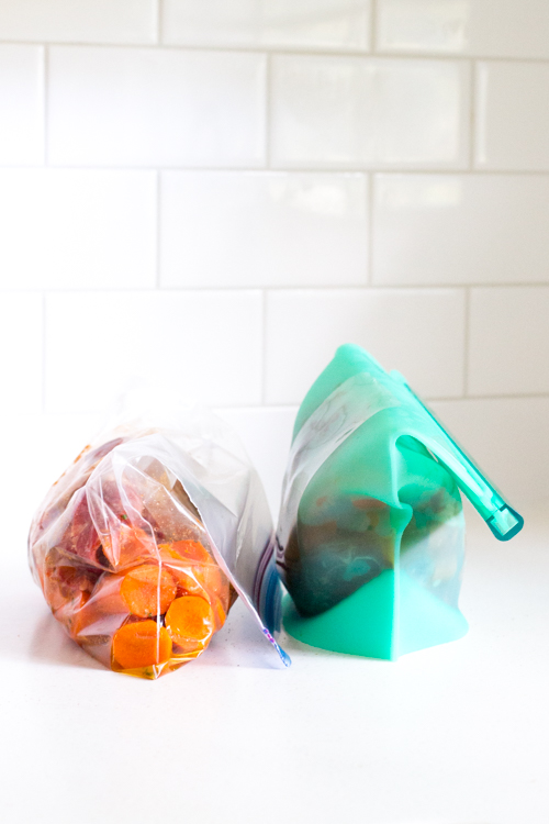 Reusable Silicone Bags vs Plastic Freezer Bags